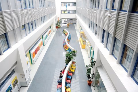 Bezirkskrankenhaus Schwaz / Lichthalle