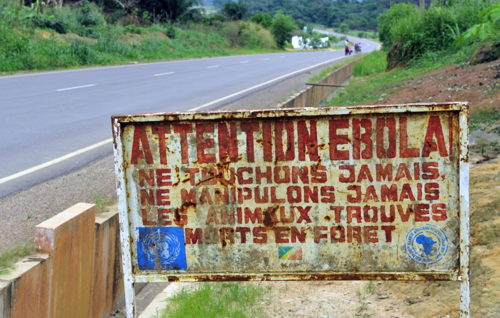  Schild WHO Ebola-Gebiet Makoua DR Kongo.